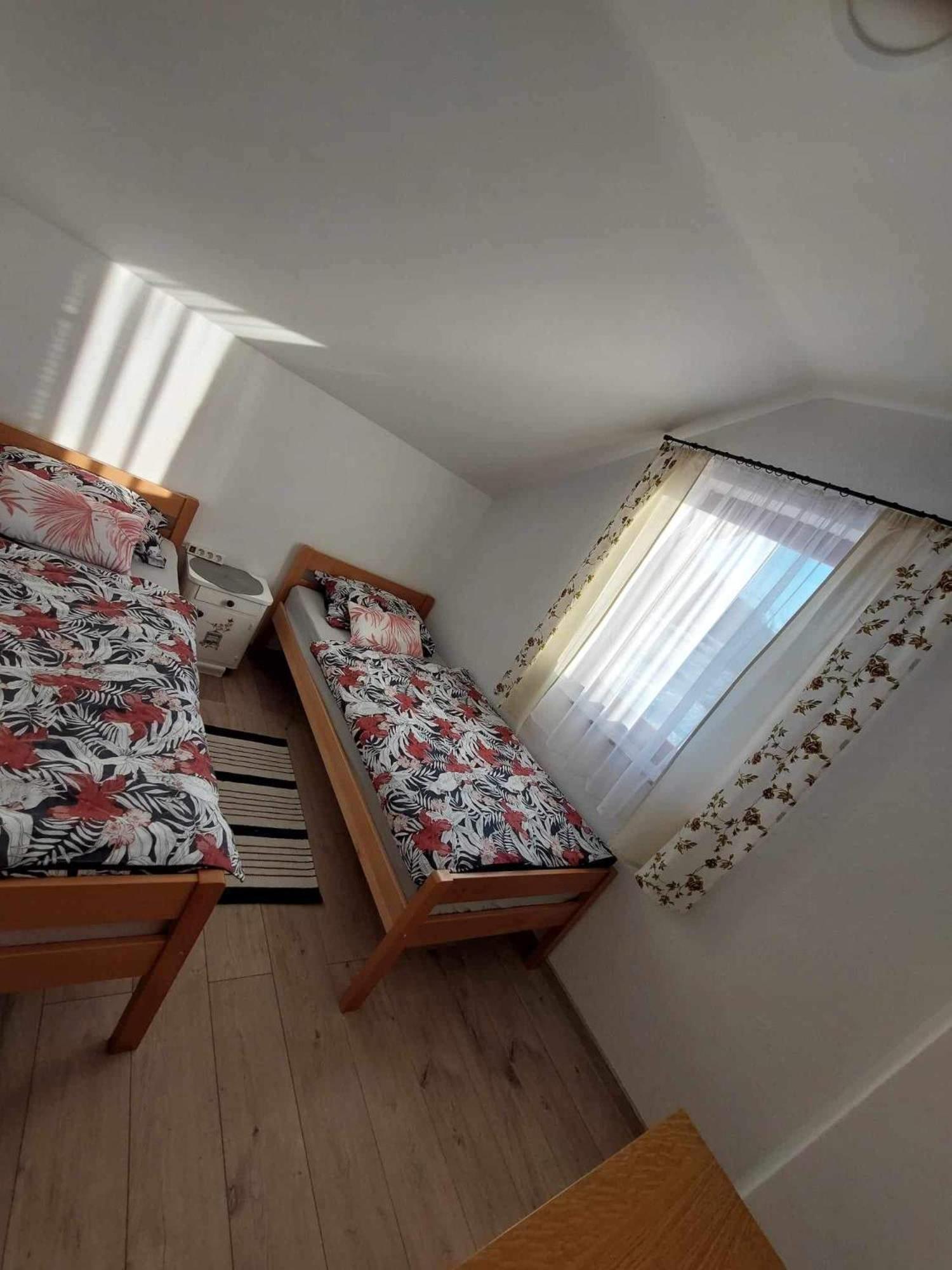 Apartman Rita Perusic Eksteriør bilde